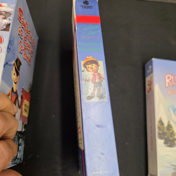 Vintage Christmas Holiday Classics VHS Videos Set Of Three - Picture 4 of 8